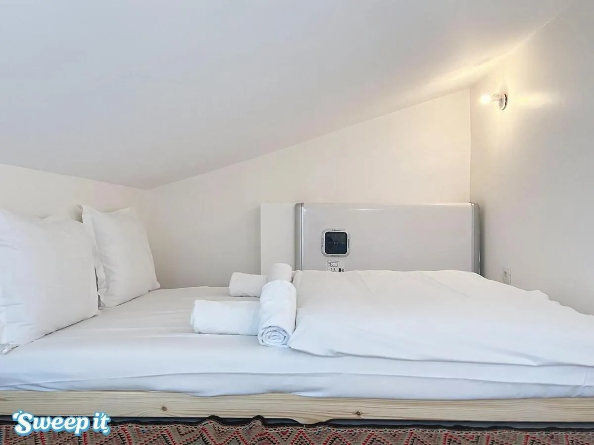 Calm & Cozy Flat Flowered Alley Sleeps 4 Paris 0*,