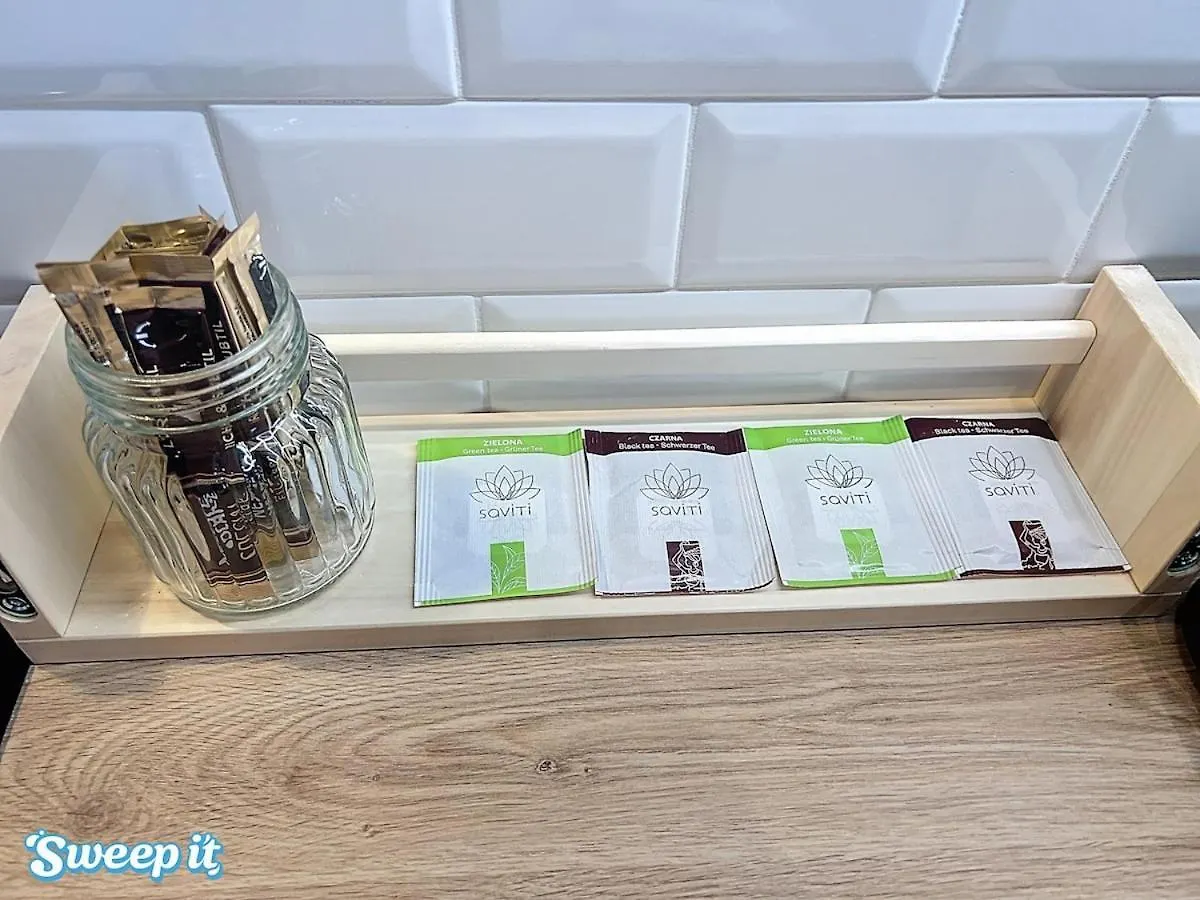 Apartment Calm & Cozy Flat Flowered Alley Sleeps 4 Paris France