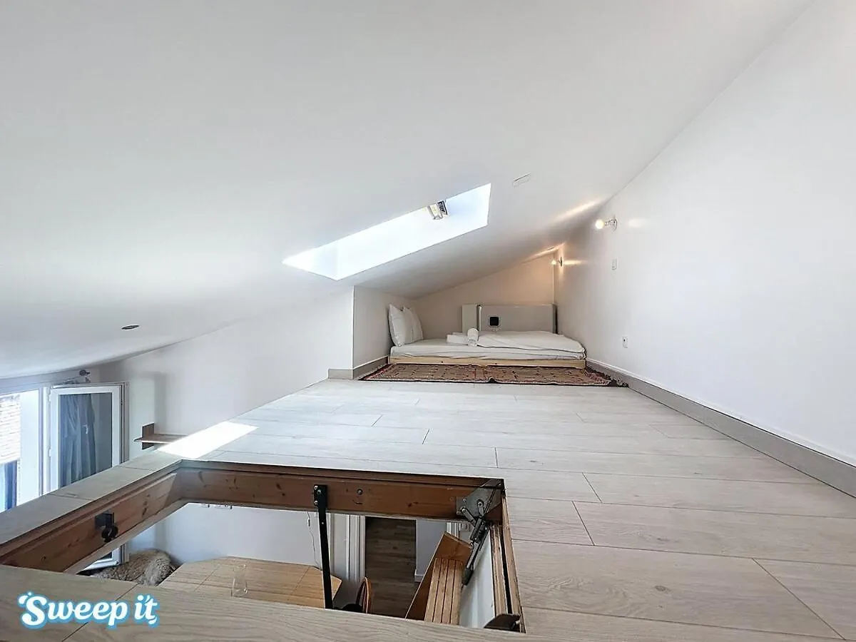 Calm & Cozy Flat Flowered Alley Sleeps 4 París