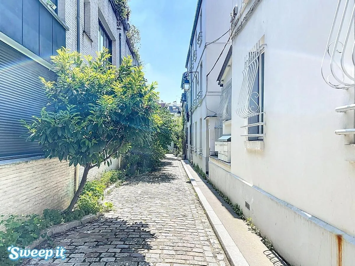 Calm & Cozy Flat Flowered Alley Sleeps 4 Paris